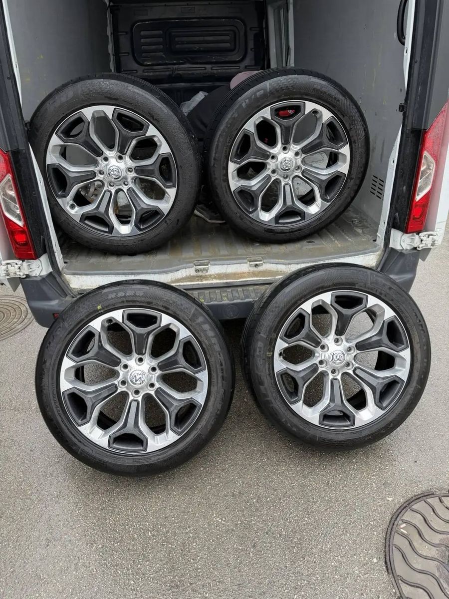 Колеса R22 от Ram 1500