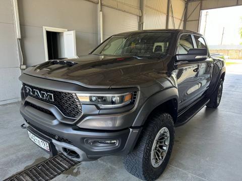 RAM TRX